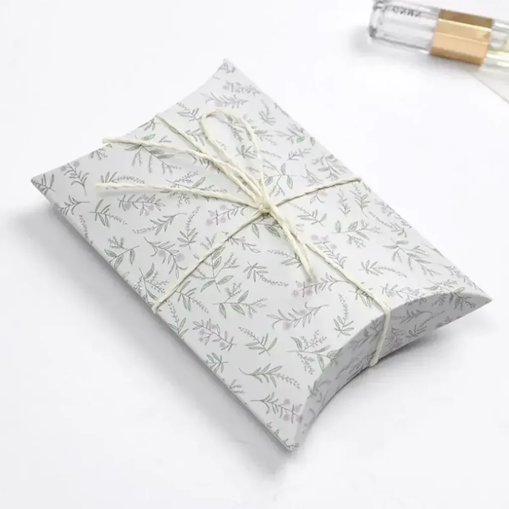 Cajas Almohada Plateadas